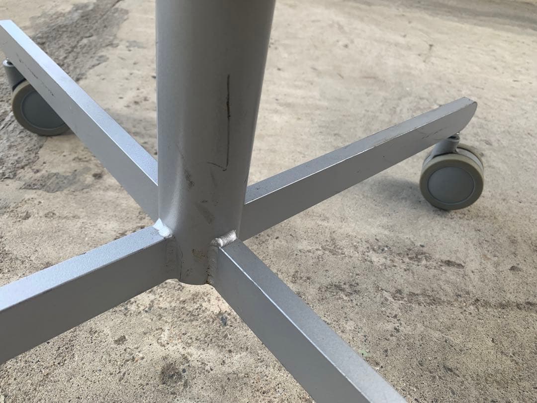 Cassina ixc. BOOMERANG キャスター ビンテージ No.1