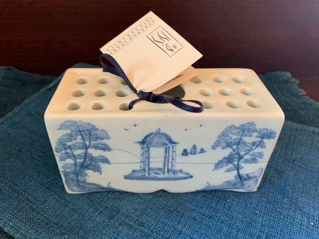 イギリスオックスフォード製デボラ・シアーズ手描きのセラミック花器