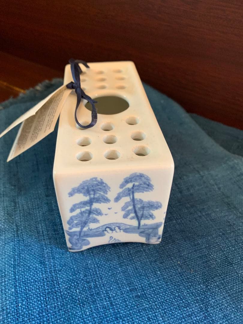 イギリスオックスフォード製デボラ・シアーズ手描きのセラミック花器