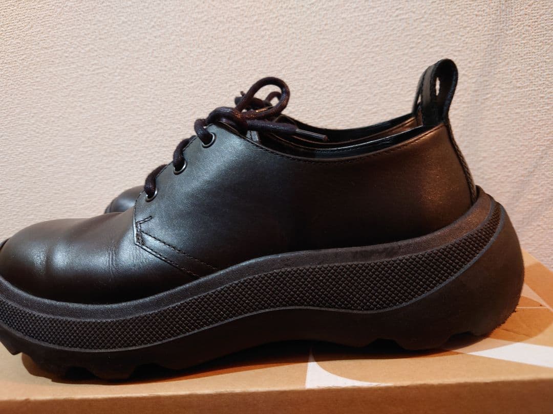 ZARA 　ニコルソン　レザーシューズ