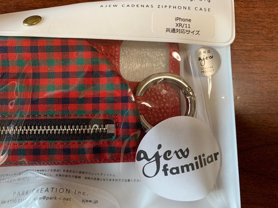 ファミリア ajew コラボ　iPhoneケース　新品　未使用　未開封