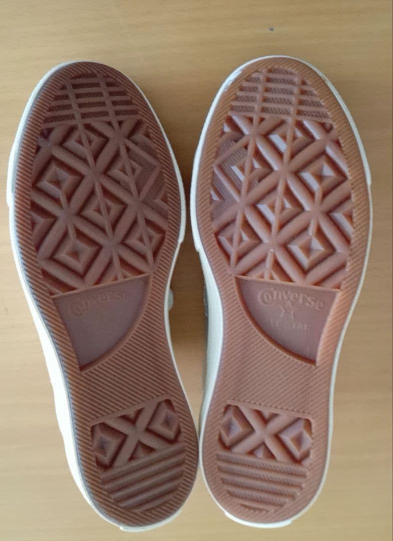 CONVERSE ONE STAR メタリック スニーカー