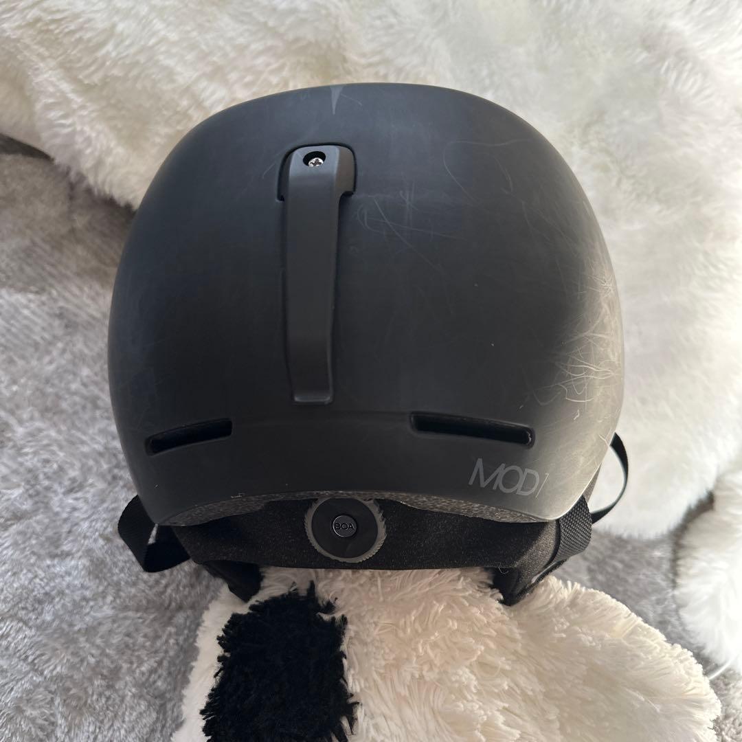 オークリーブラックヘルメット MODI