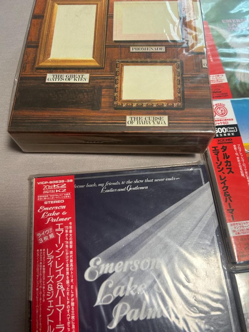 【限定？紙ジャケ6タイトル7CDセット、DU特典BOX+マウスパッド付】EL＆P