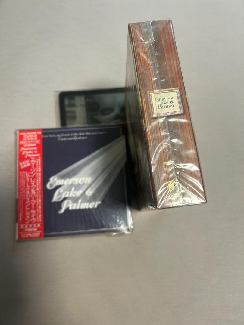 【限定？紙ジャケ6タイトル7CDセット、DU特典BOX+マウスパッド付】EL＆P