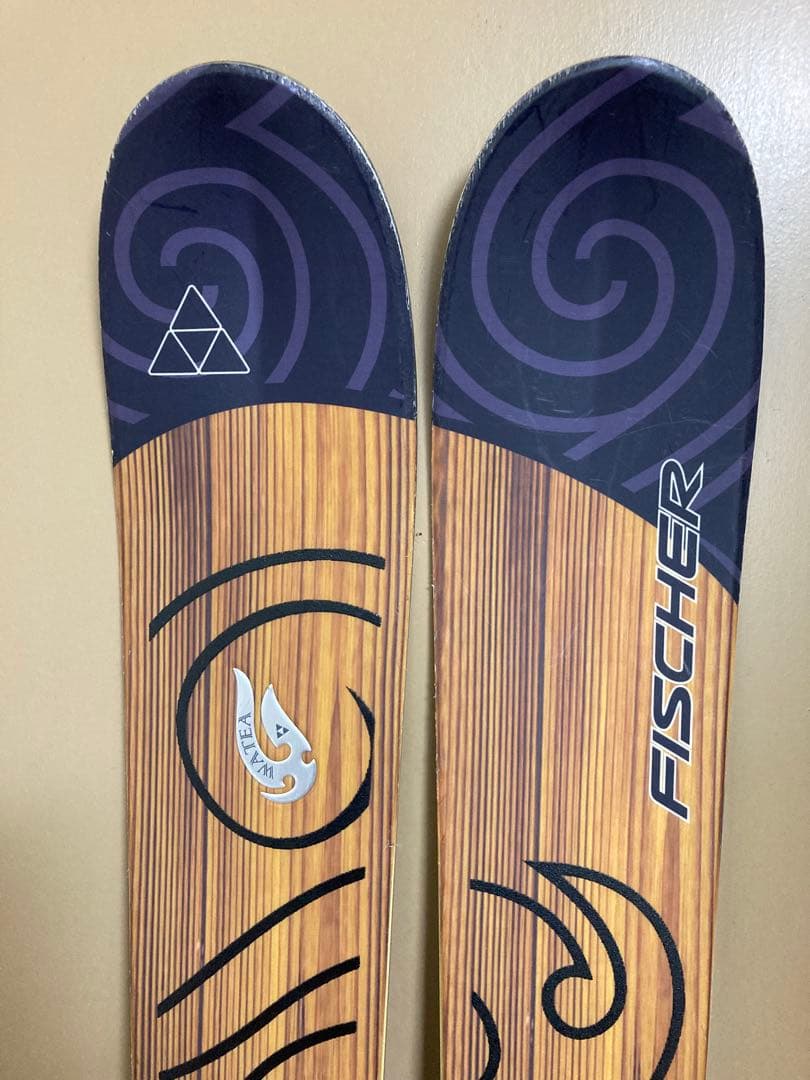 FISCHER スキー板 ワテア101 木目調 /MARKERバインディング付き