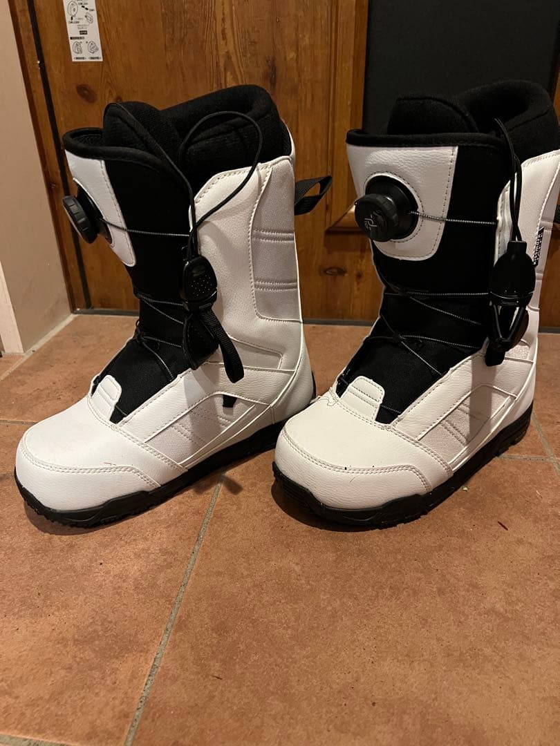 kissmark 25cm ホワイト スノーボードブーツ ボアシステム
