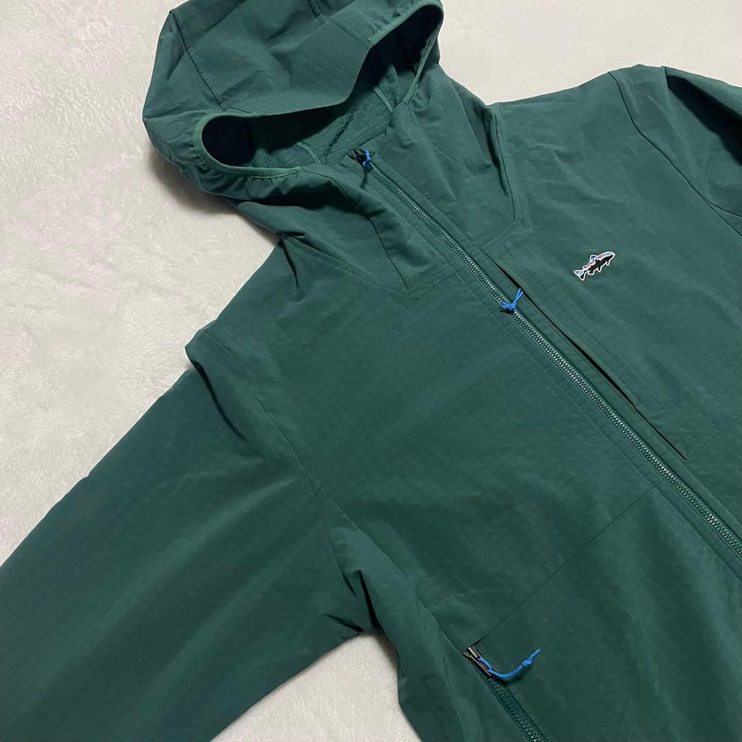 Patagonia R1 テックフェイス・フィッツロイ・トラウト・フーディ