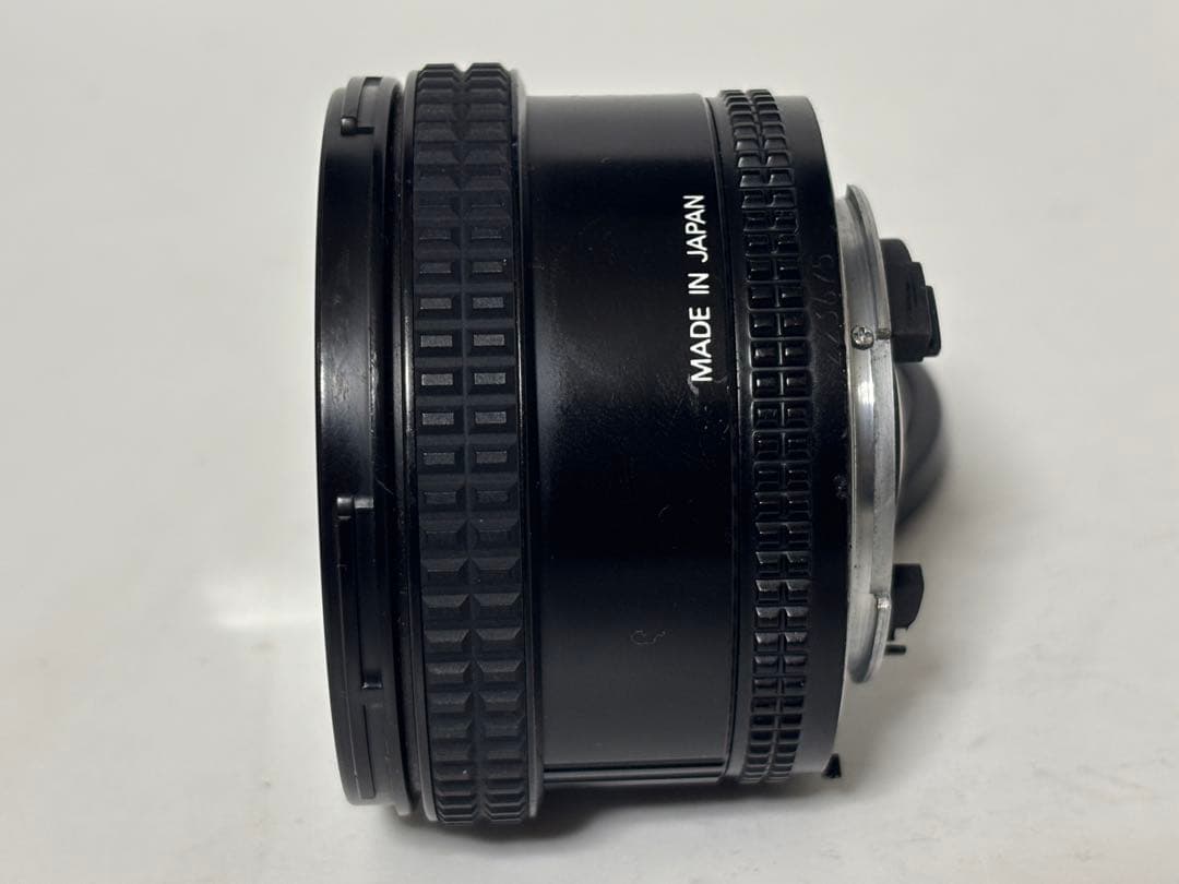 Nikon ニコン AF NIKKOR 20mm F2.8