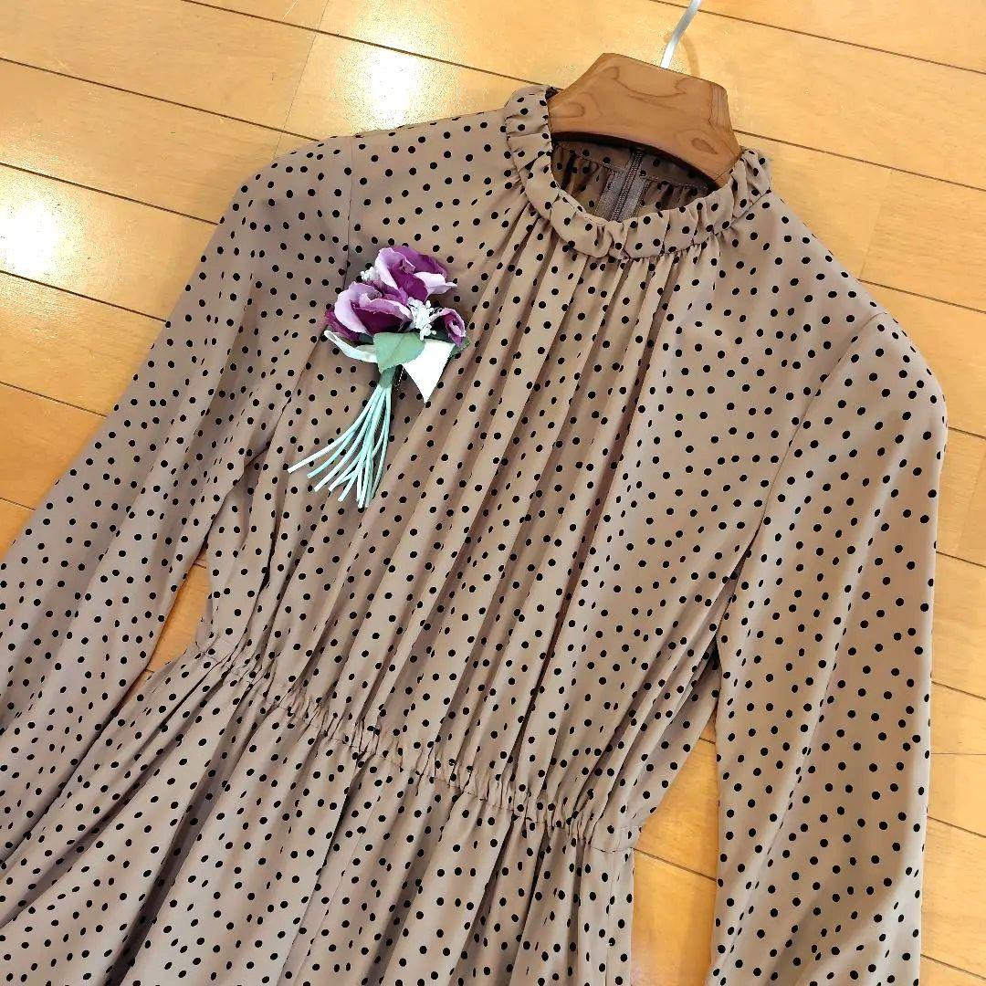 ミ*リ様 レリアン 近年モデル ベージュドットロングワンピース