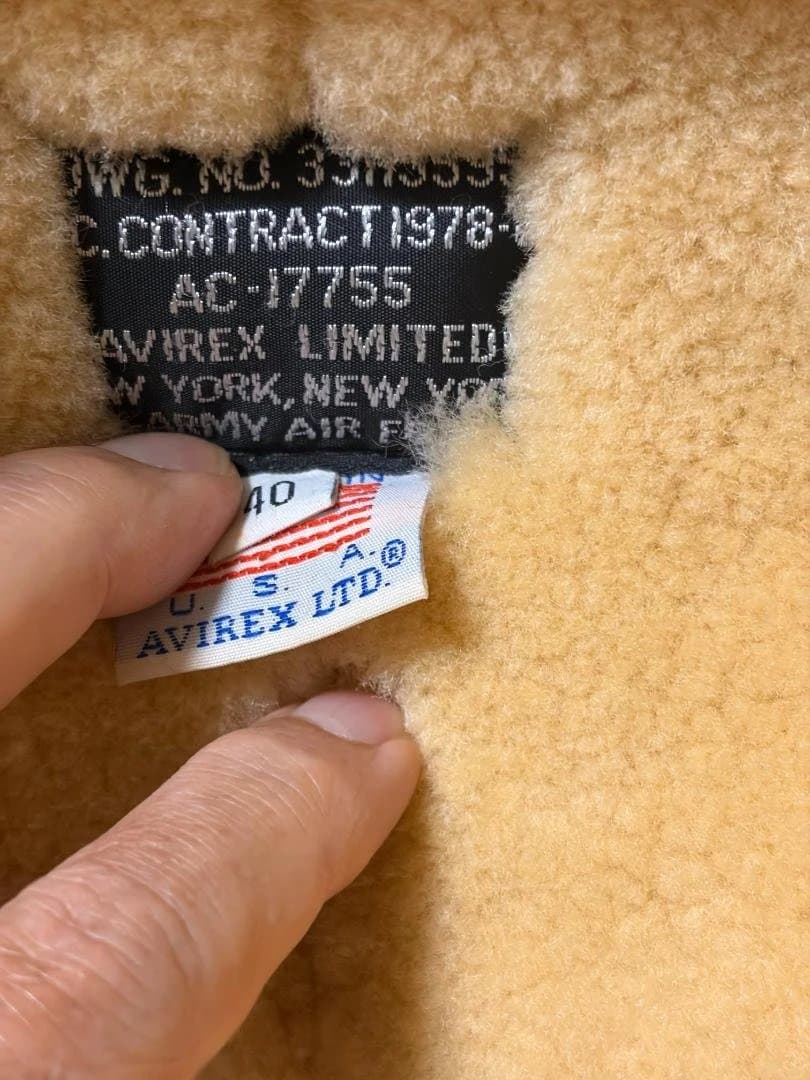 R*u様 AVIREX B-3 90s風フライトジャケット 迫力ボア 渋カッコい