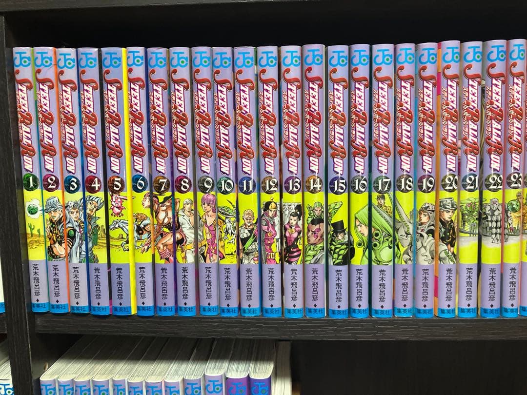 ジョジョの奇妙な冒険　1〜8部　全巻セット　ほか関連本3冊　／　計134冊