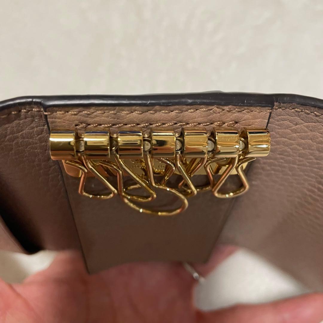 美品　GUCCI キーケース　GG マーモント　スプリーム　PVCレザー 6連