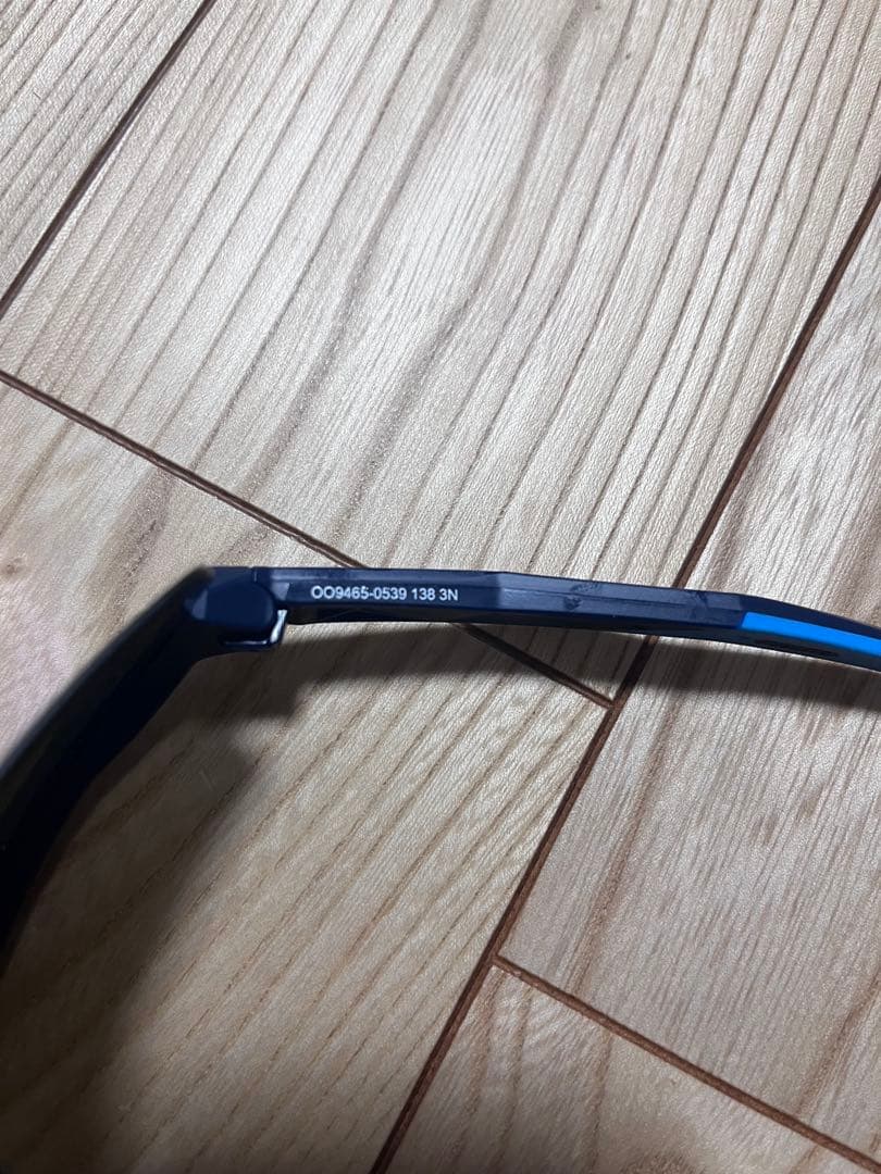 OAKLEY SUTRO LITE SWEEP プリズムレンズ サングラス