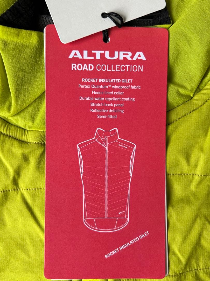ALTURA ノースリーブ / ★新品（pertex）