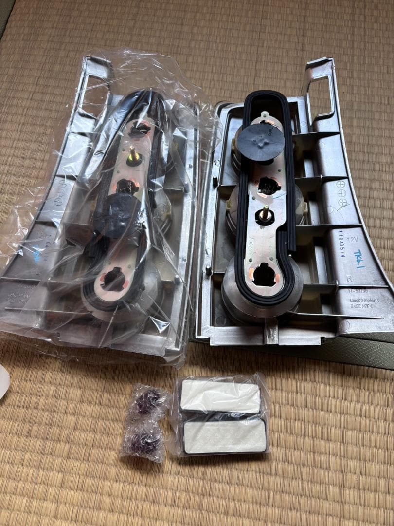 17.トヨタ bB 30系ユーロテール クリア/クリア/クリア