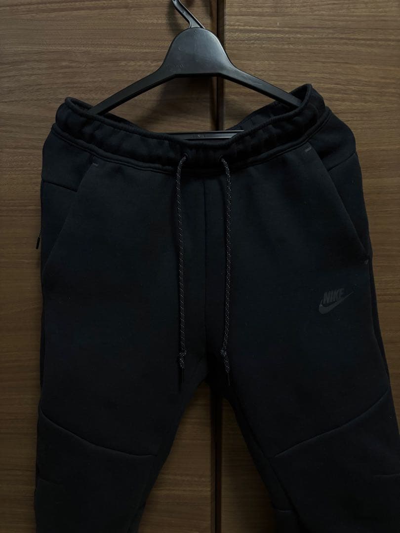 Nike ナイキテックフリース　セットアップ　Mサイズ　黒