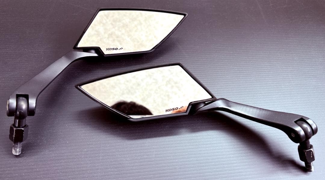 アクシスZ （SED7J)用　BEAMSマフラー＆マルチマウントバー＆ミラー