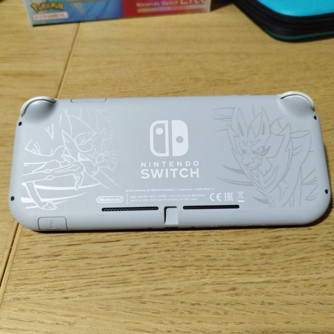 Nintendo Switch Lite 限定カラー
