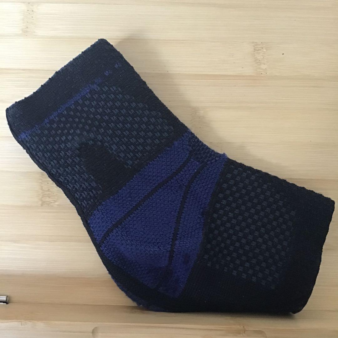 ドイツ製足首安定サポーター　足首周り19-21cm マレオトレイン