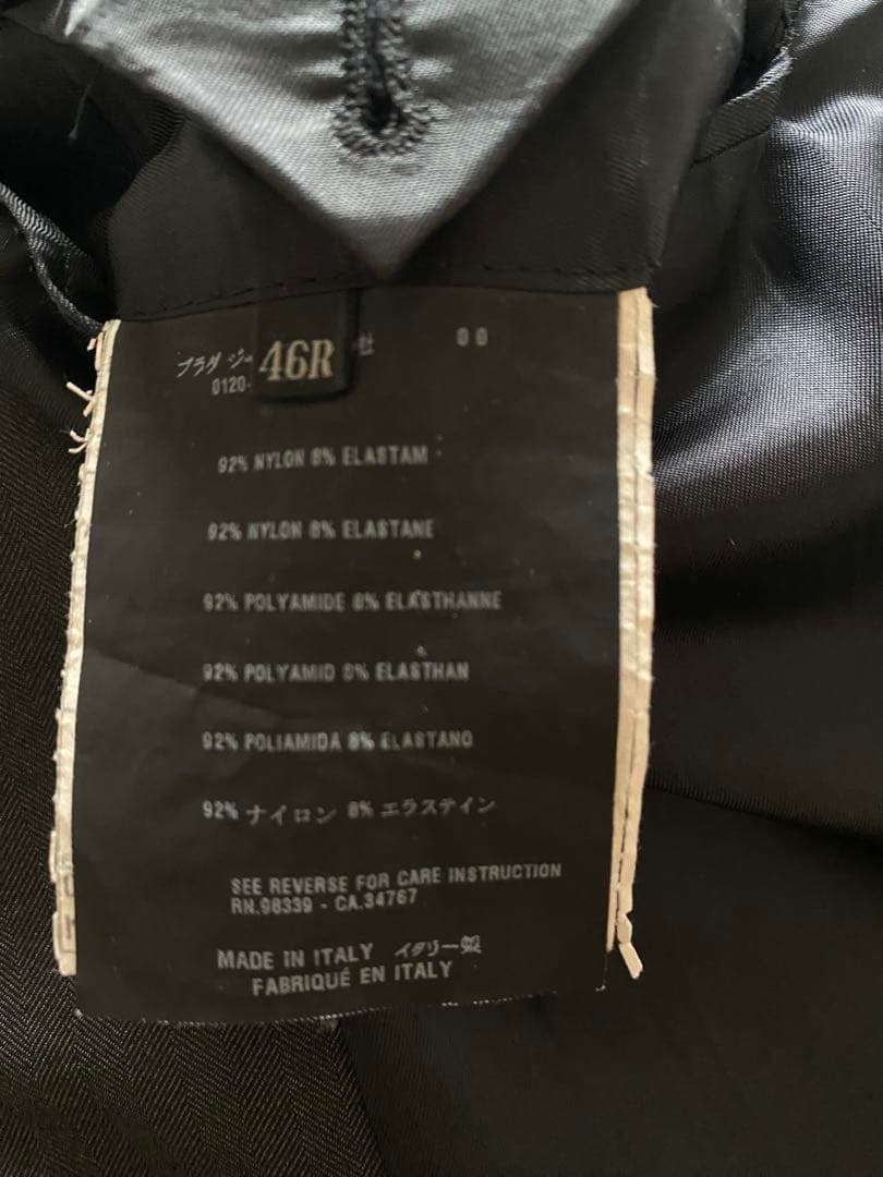 宮*夫様 ★美品★プラダ★シャドーストライプ希少テクノストレッチウールスーツ３Ｂ