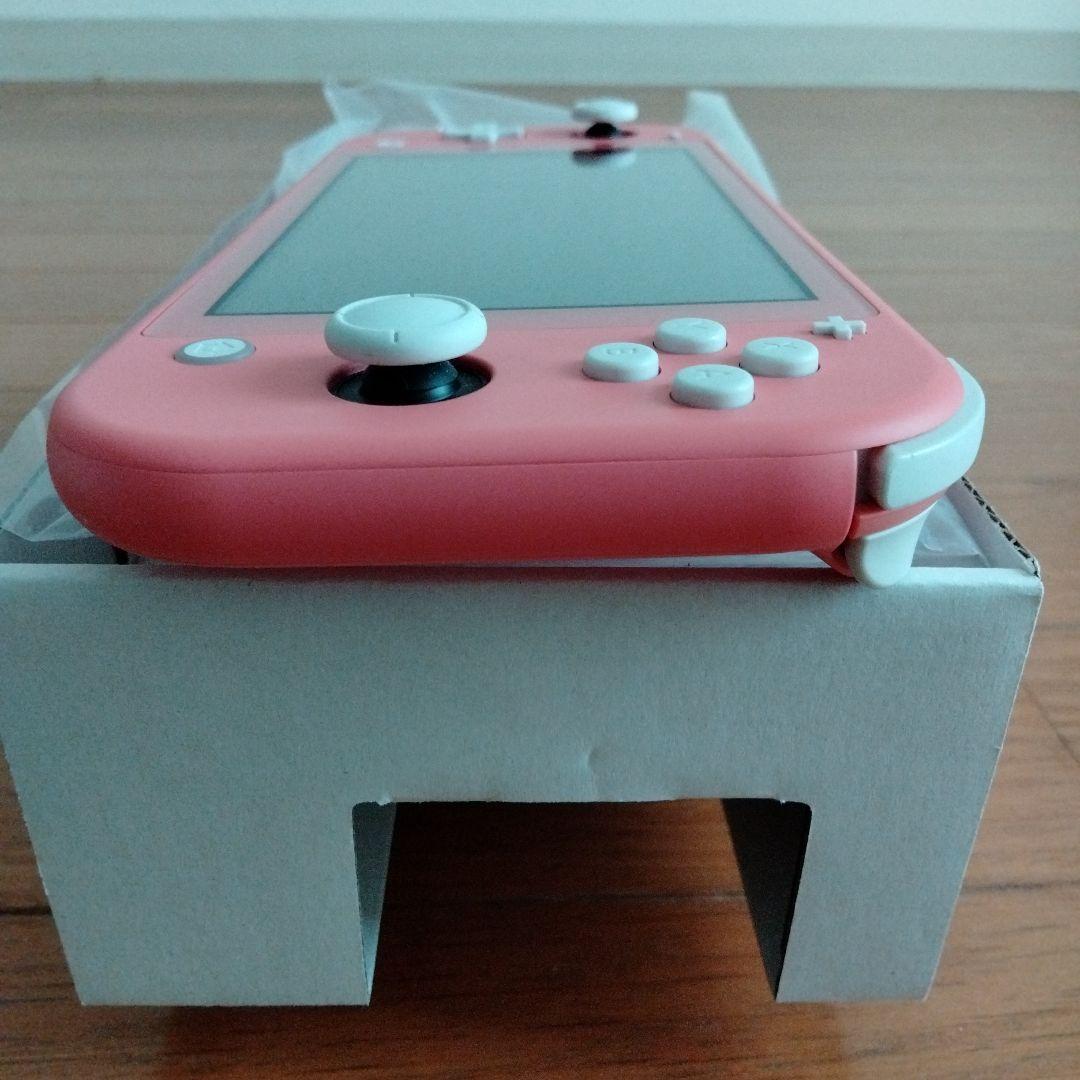 美品　Nintendo Switch Lite ピンク 本体