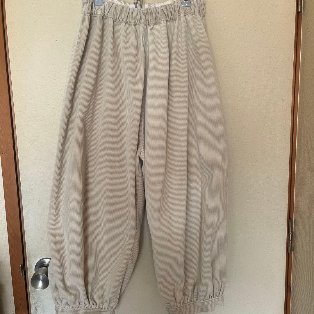 rehellinen コーデュロイパンツ