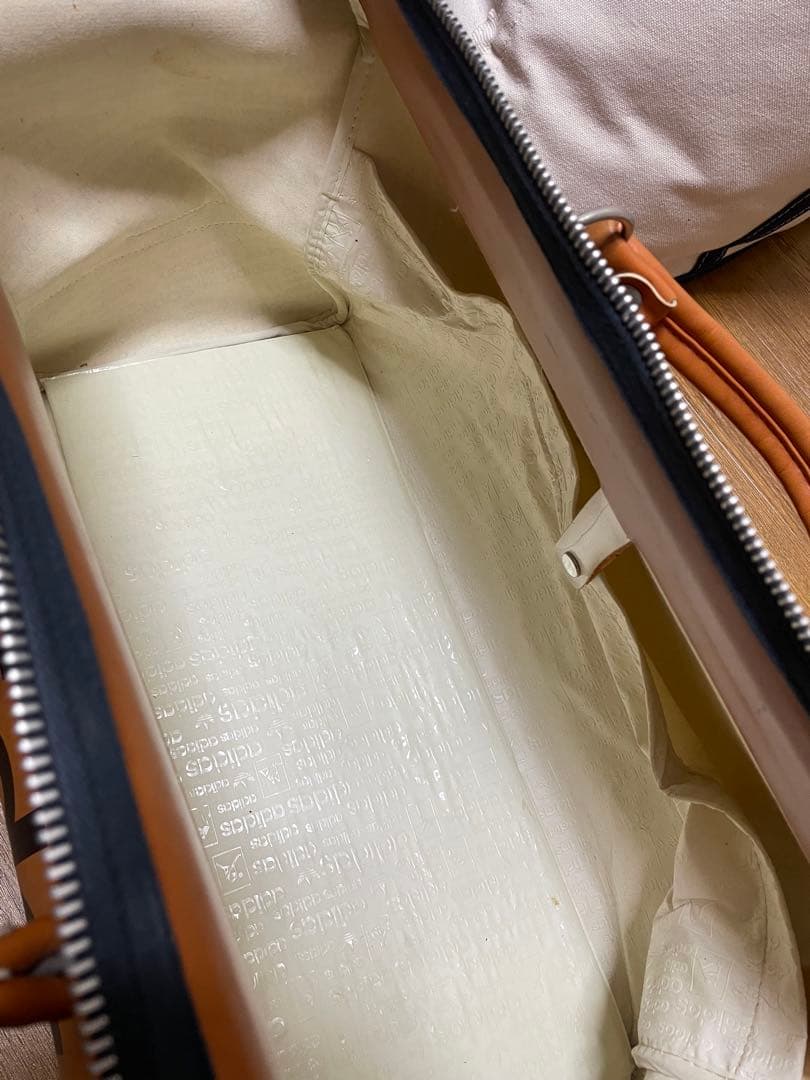 adidas ボストンバッグ　ヴィンテージ