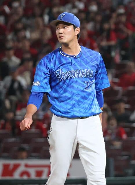 横浜DeNAベイスターズ　藤浪晋太郎選手ハイクオリティーレプリカユニフォーム　L