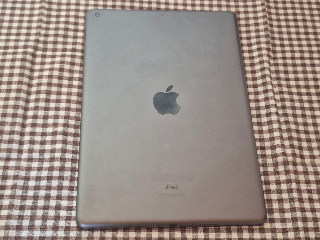 Apple iPad第7世代 10.2インチ 【容量32GB】