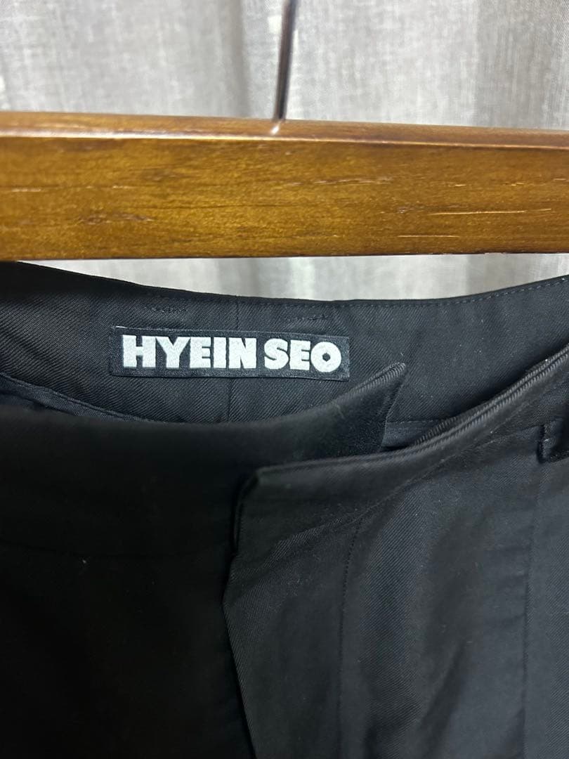 HYEIN SEOパンツ