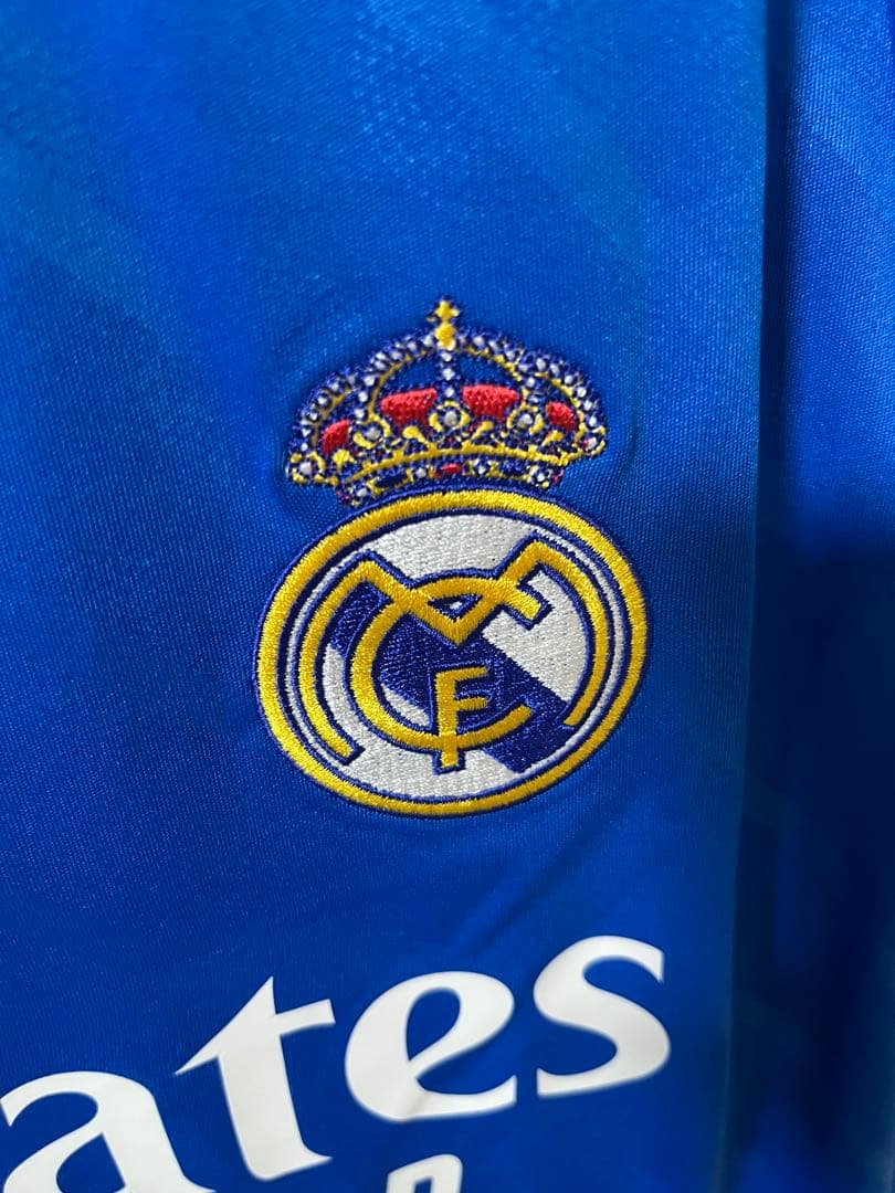 （正規品・最終値下げ)レアル・マドリード×サードユニフォーム ファン　ムバッペ