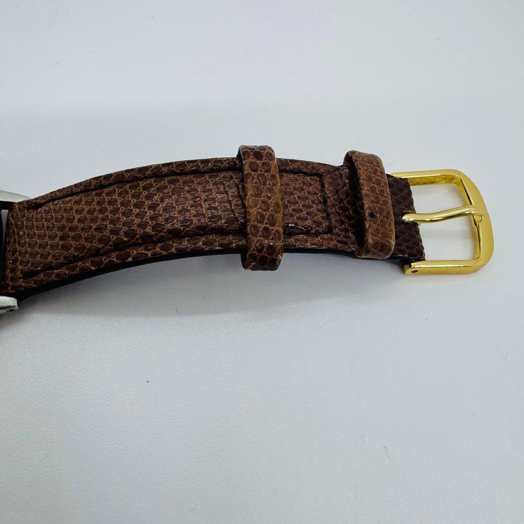 ✨ヴァーグウォッチ✨Coussin Early✨32mm✨クオーツ✨腕時計✨