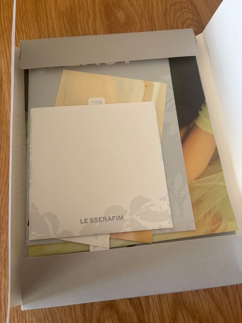 le sserafim メンバー全員 直筆 サイン入り EASY