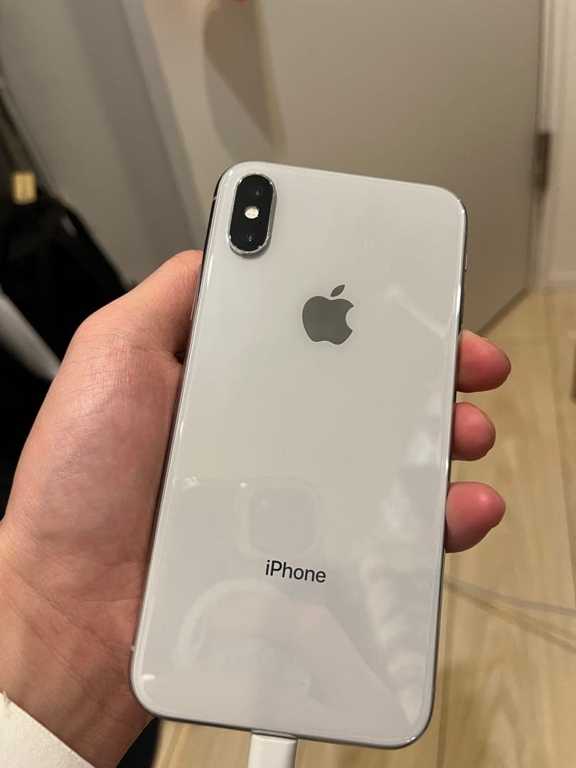 iPhone X シルバー 本体