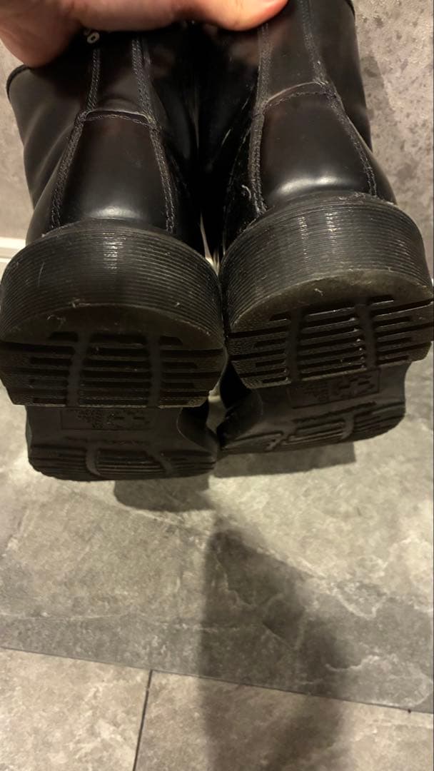 ドクターマーチン8ホール ブーツ ホワイトステッチ　UK8