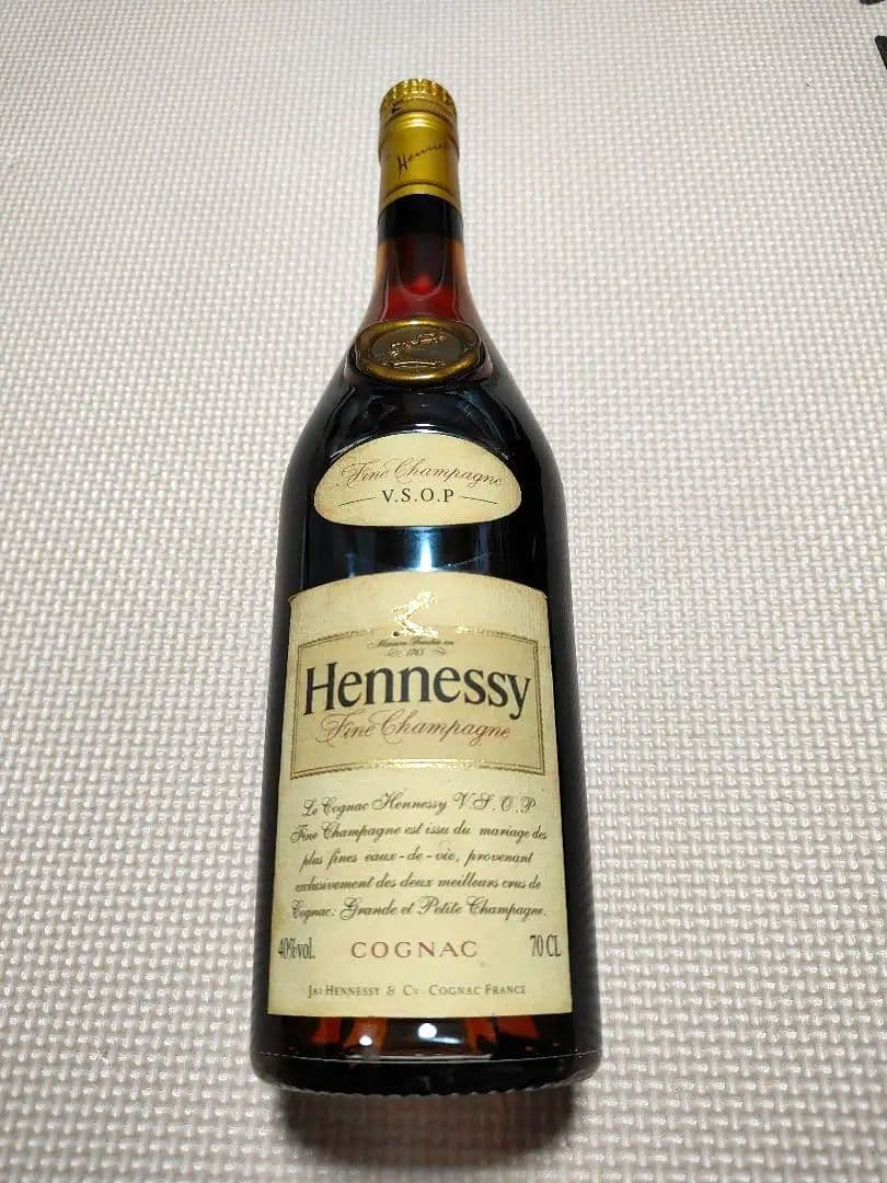ヘネシーVSOP コニャック700ml サントリーVSOP ブランデー660ml