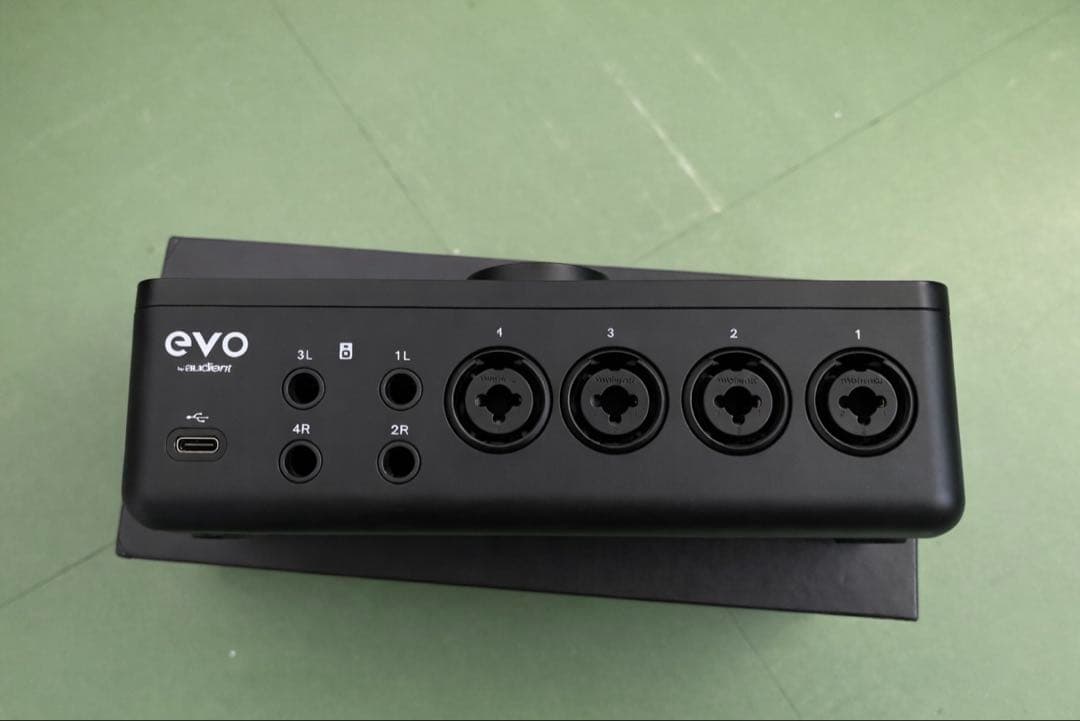 Audient evo 8 オーディオインターフェイス