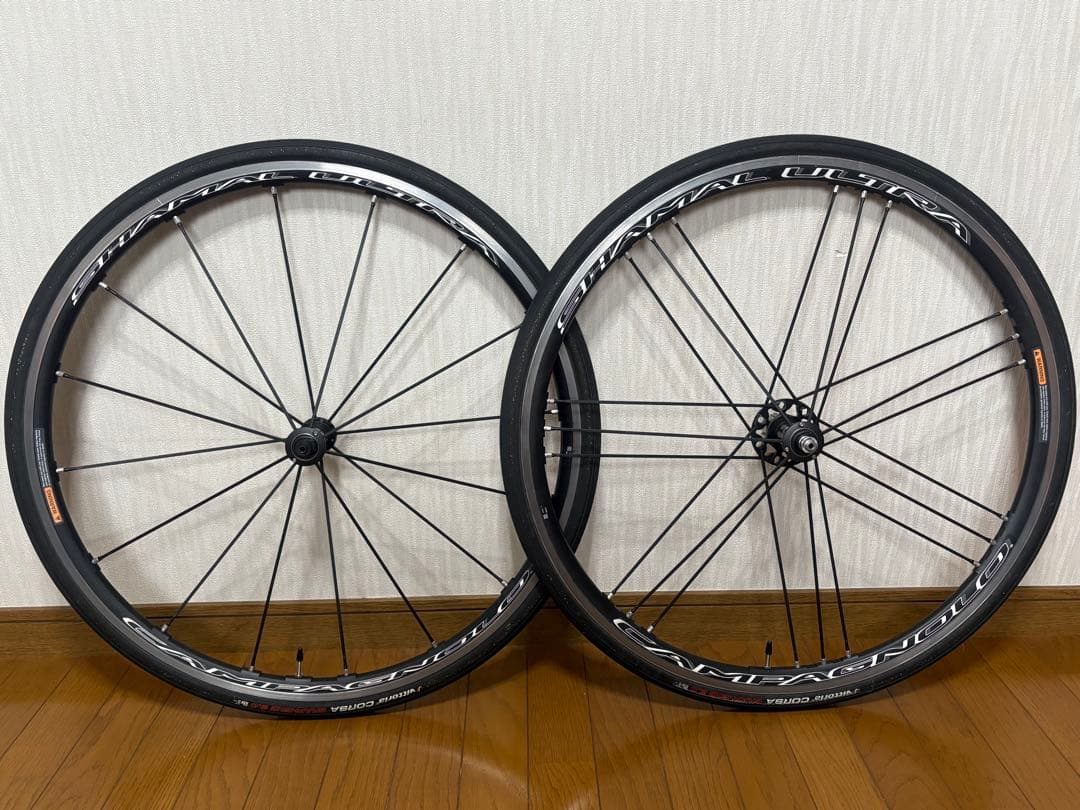 かなり美品 カンパニョーロ シャマルウルトラ 17Cホイールグラフェン2.0付