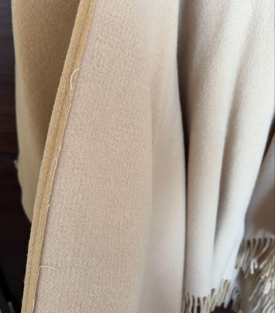 グレースコンチネンタル　ファー付きポンチョ