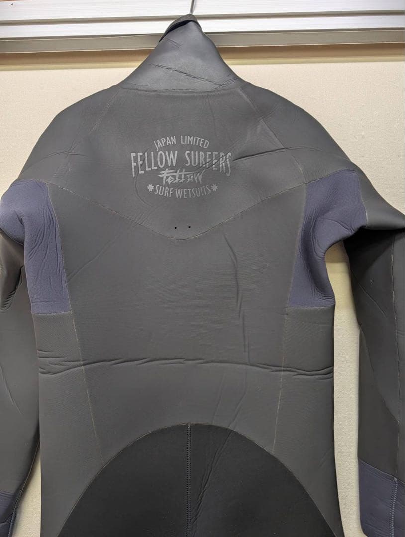 FELLOW セミドライウェットスーツ