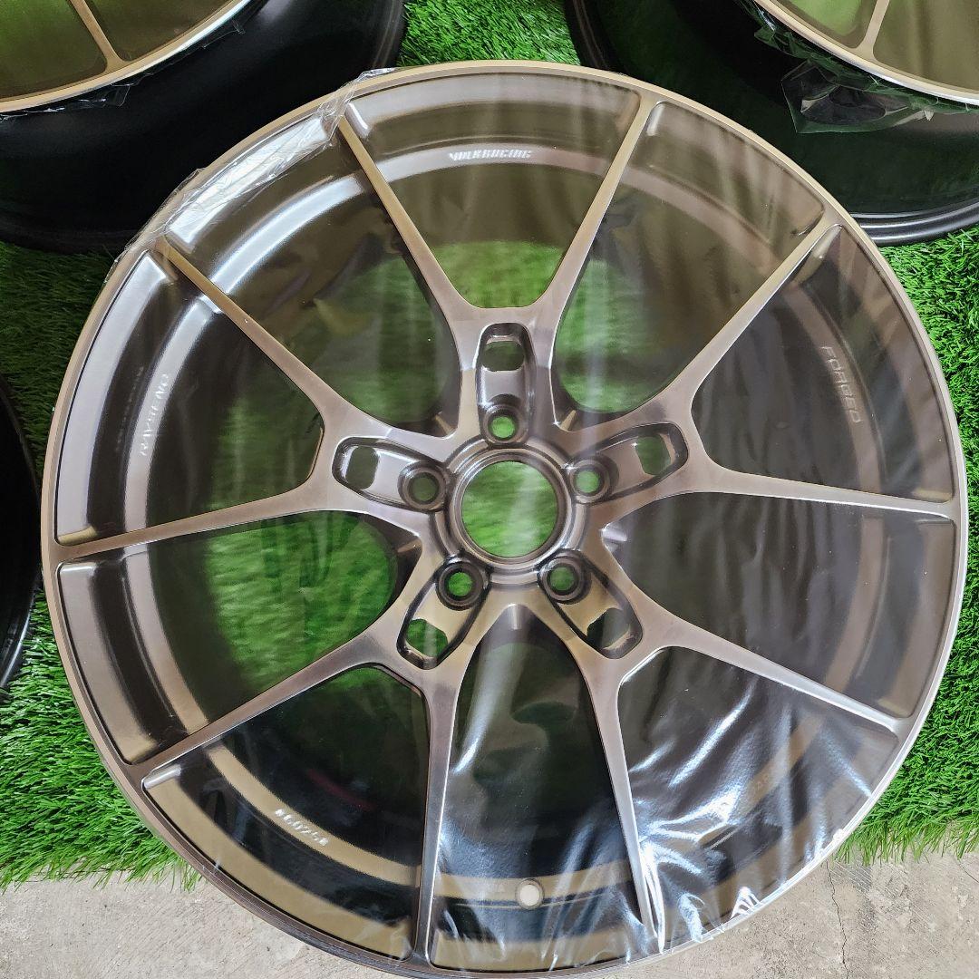 レイズ ボルクレーシング G025 シャイニングブラック 19×8.5J 4本