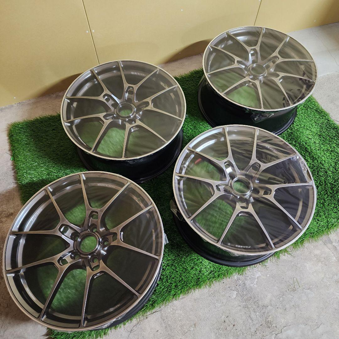 レイズ ボルクレーシング G025 シャイニングブラック 19×8.5J 4本