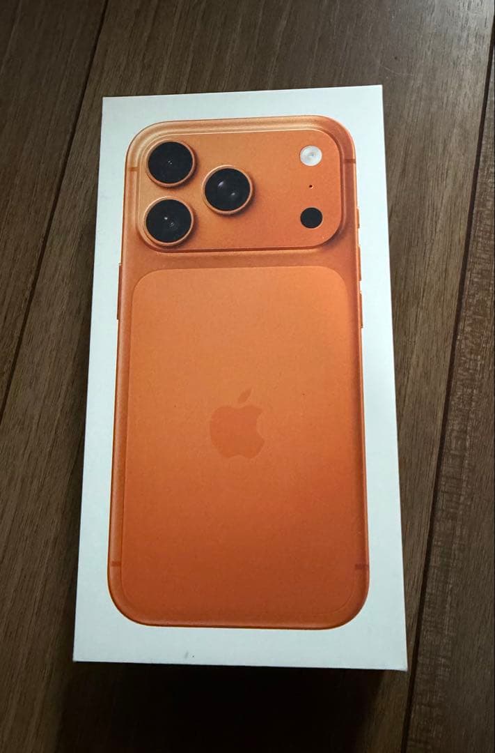 週末特別値下げ　ほぼ新品iPhone17pro 256GB コズミックオレンジ