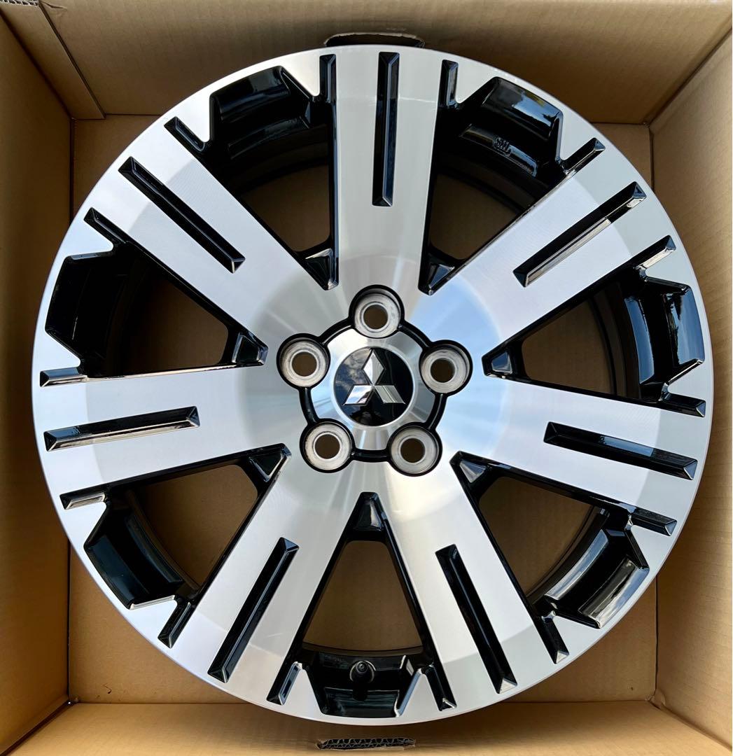 ★なんでも屋さん　★ミツビシ デリカ D5純正ホイール18インチ4本セット