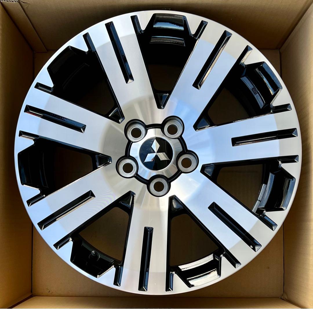 ★なんでも屋さん　★ミツビシ デリカ D5純正ホイール18インチ4本セット