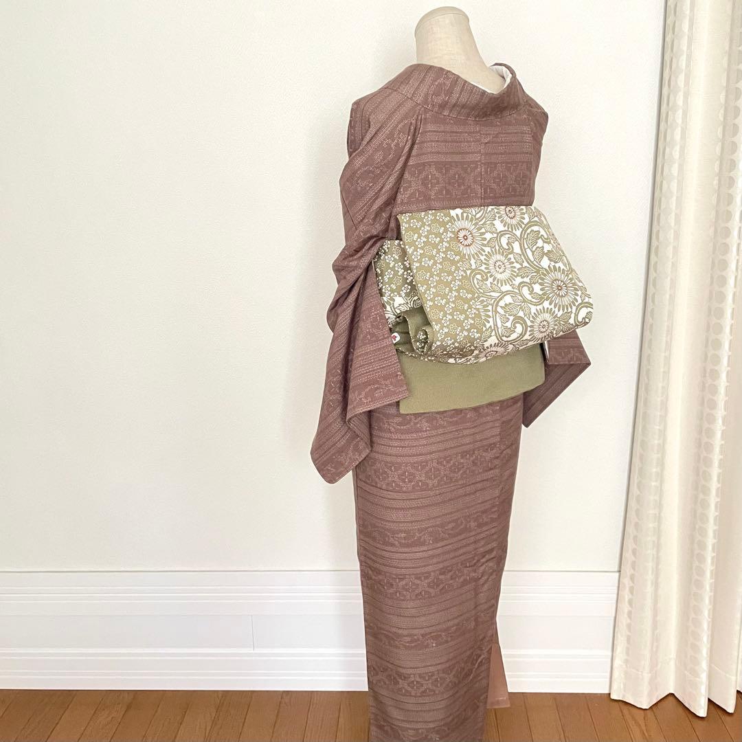 しつけ付き 本場結城紬 モカ茶 真綿亀甲絣正絹小紋着物