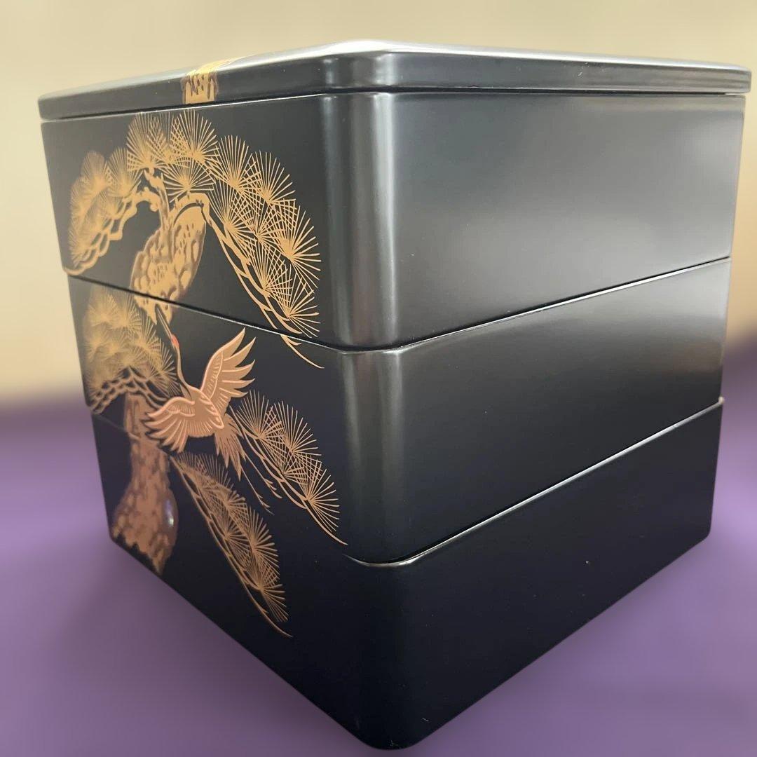 【新品未使用】 木製　漆器　重箱3段　松　鶴　金色　螺鈿