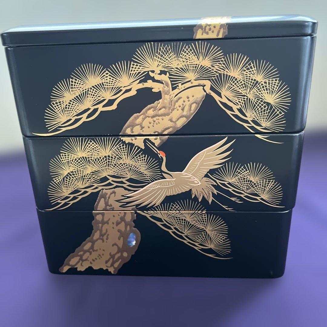 【新品未使用】 木製　漆器　重箱3段　松　鶴　金色　螺鈿
