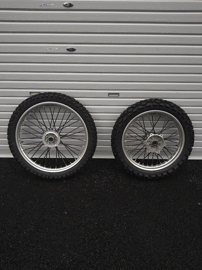 klx250 前後ホイールタイヤセット　KDX125SR